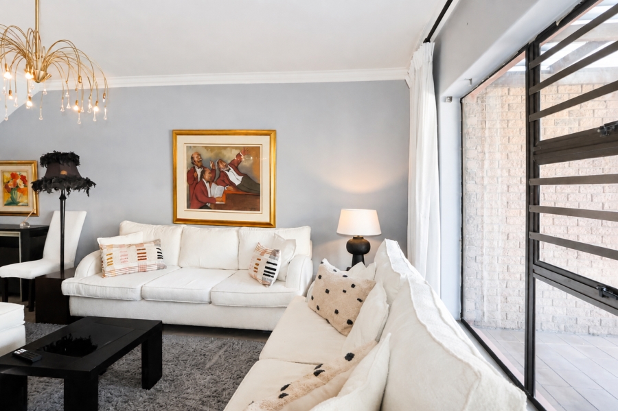 3 Bedroom Property for Sale in Waves Edge Western Cape